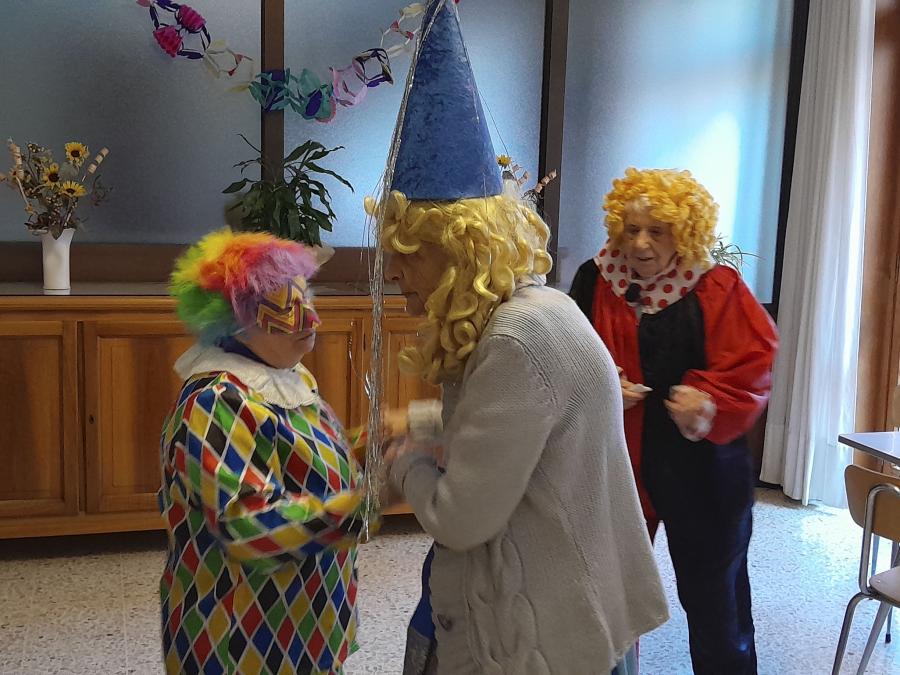 Carnevale in allegria nella Casa di Riposo Campostrini